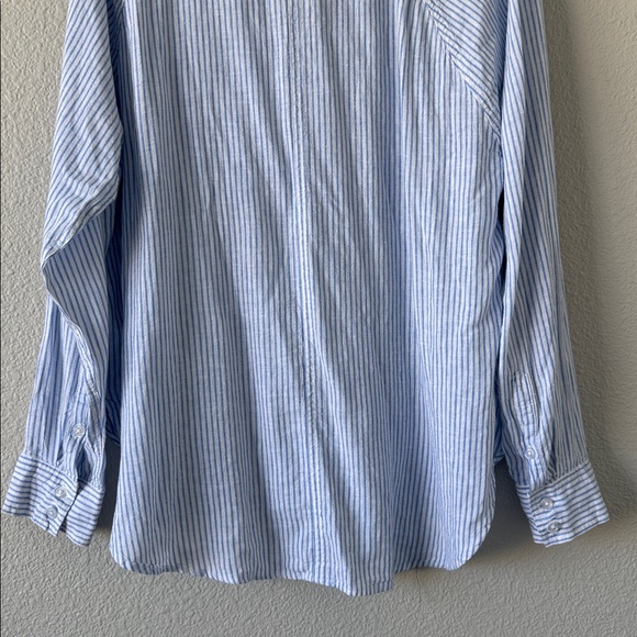 Z Supply The Perfect Line Top Bay Blue Striped Linen Blend Button Down M - Picture 10 of 10